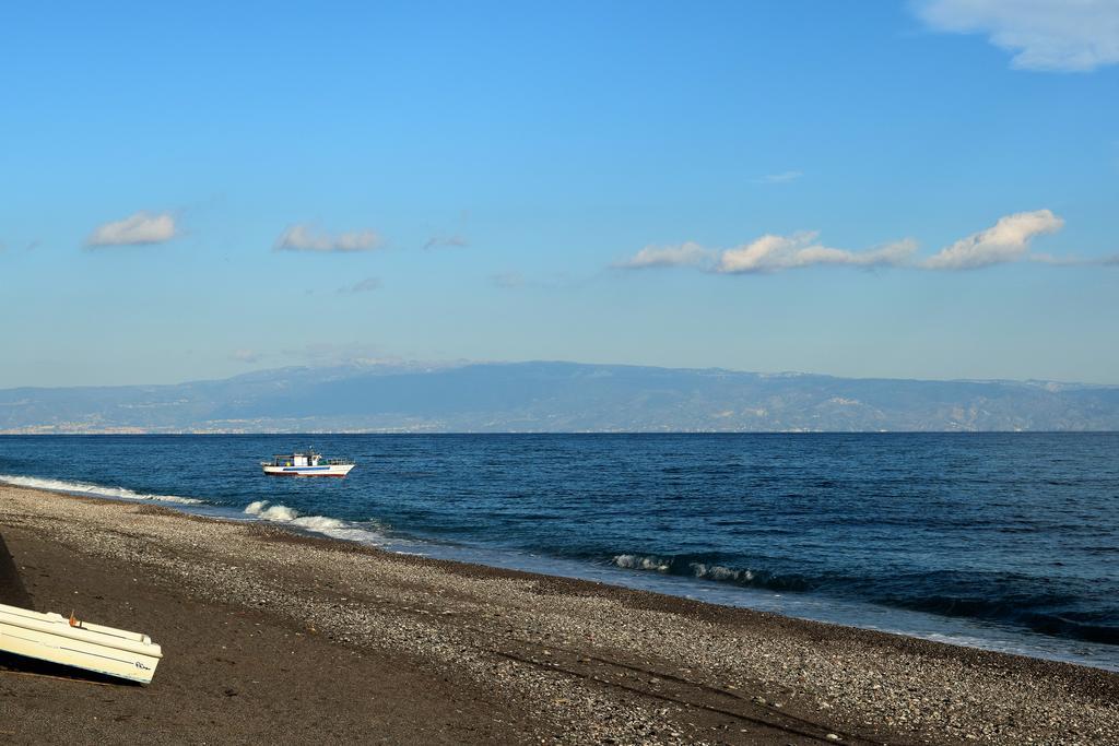 Casa Michela Villa Letojanni Buitenkant foto